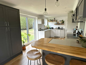 Photo 8- click for photo gallery